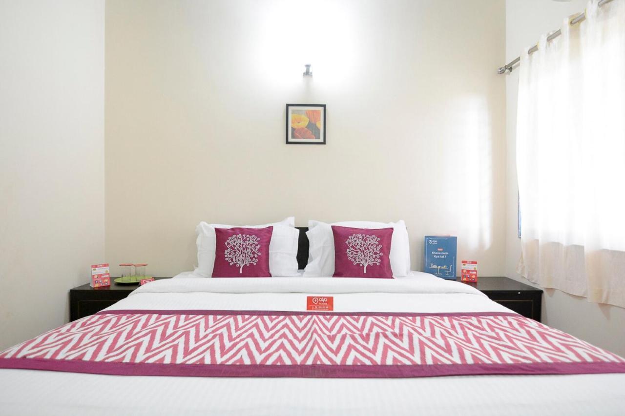 Oyo Pleasure Beach Resort Морджим Экстерьер фото