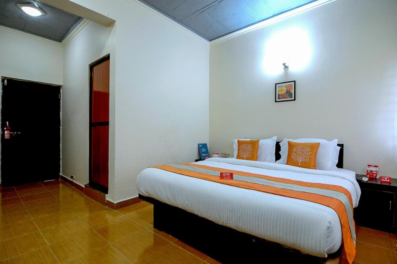 Oyo Pleasure Beach Resort Морджим Экстерьер фото
